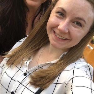 Meet your Posher, Kelly